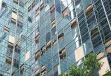 Houston’da Derecho Fırtınası Yüksek Binalara Hasar Verdi houstonda-derecho-frtnas-yksek-binalara-hasar-verdi