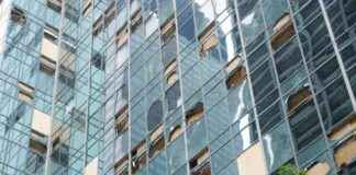 Houston’da Derecho Fırtınası Yüksek Binalara Hasar Verdi houstonda-derecho-frtnas-yksek-binalara-hasar-verdi