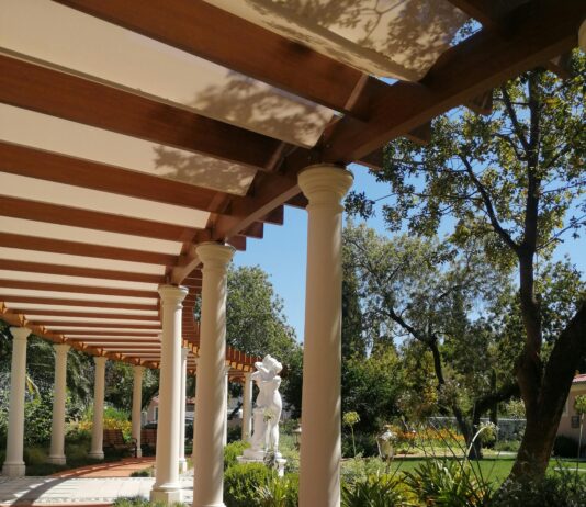 Pergole Nedir ve Nasıl Kullanılır? Bahçeniz İçin Harika Fikirler