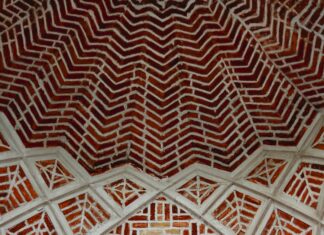 Bentonite Nedir? Faydaları ve Doğal Kullanım Alanları Keşfedin