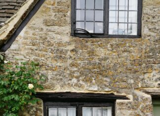 Güneş Paneli Nedir? Etkileyici Faydaları ve Bilmeniz Gerekenler