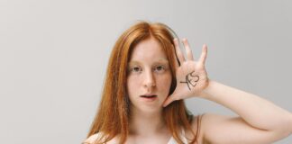 Volkanik Bölgede Sıcak Su Buhar Püskürten Kaynak Nedir?