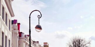 Kızarmış Hamur İçerisinde Kıyma Olan Tatar Yemeği Nasıl Yapılır?