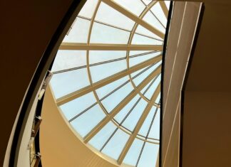 İstinad Duvarı Nedir? Güçlü ve Estetik Çözümler Keşfedin